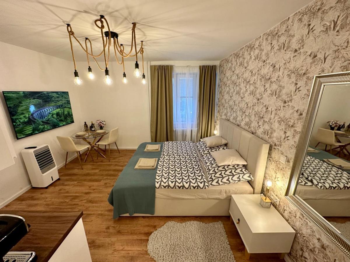 Castle Hill Apt In Old Town Of Bratislava With Free Parking المظهر الخارجي الصورة